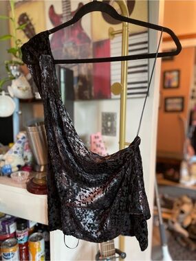Zara NEW Shimmer One Shoulder Top